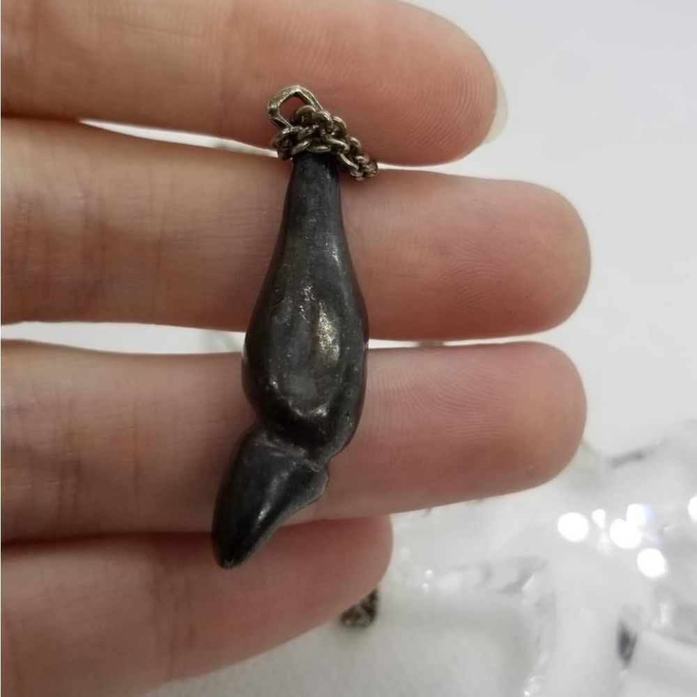 Horse hoof heavy pewter good‎ luck charm necklace
